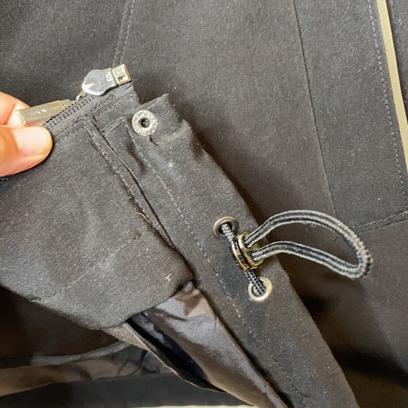 Jones New York || Removable Hood and Liner Coat/Jacket/Rain; Size 2 - Picture 13 of 17